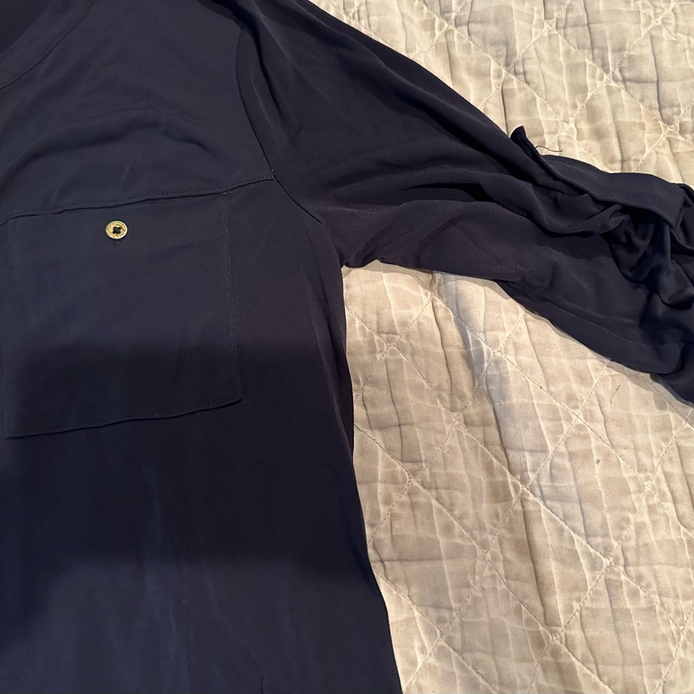 Ellen Tracy- size- small- Blue Cuffed Sleeve Button Down Shirt - Picture 5 of 10